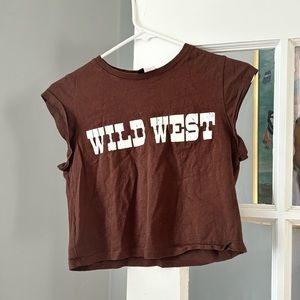 Brown cropped wild west tee